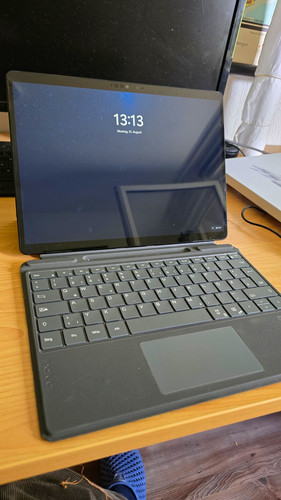 Microsoft surface pro - microsoft, x